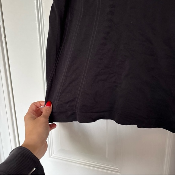 Women's Black Workout Tank Top Size Extra Large - Picture 4 of 6